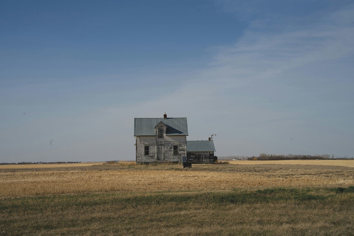 saskatchewan house plains