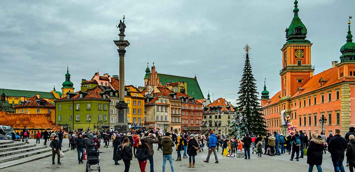 warsaw old town christmas tree poland