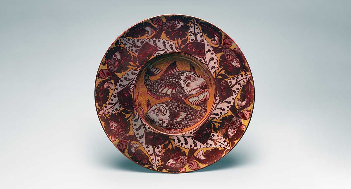 william de morgan charger hispano moresque fish