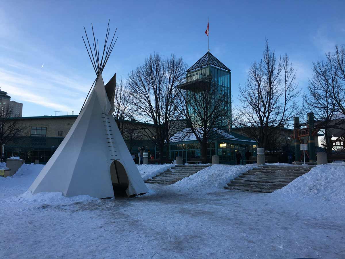winnipeg tipi dusk