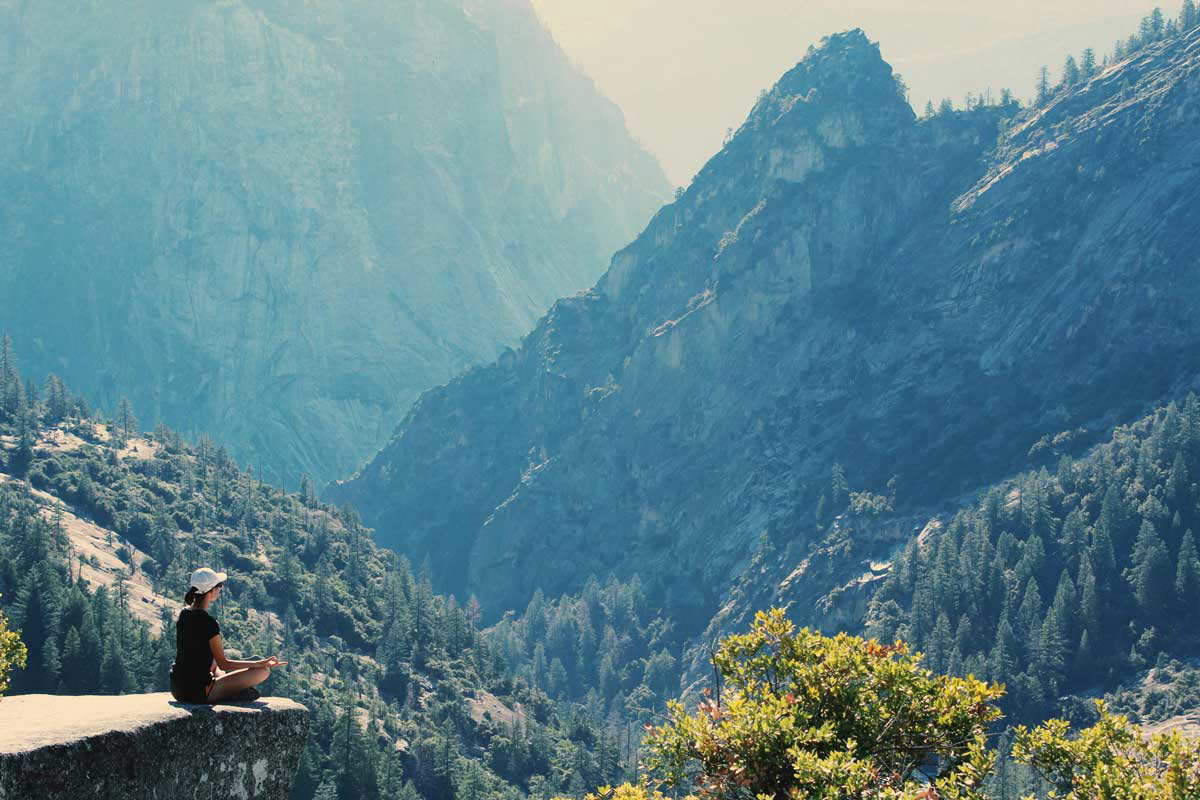 woman meditating taoism