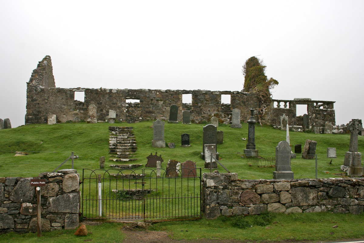 Cill Chriosd Church Isle of Skye. Source: Wikimedia Commons