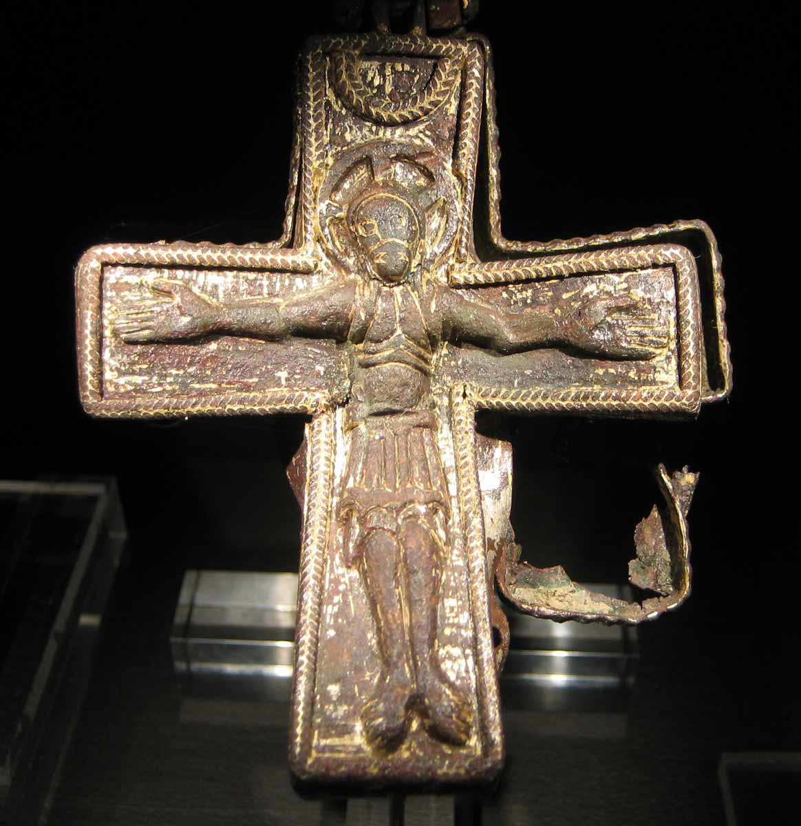 christian cross viking lund