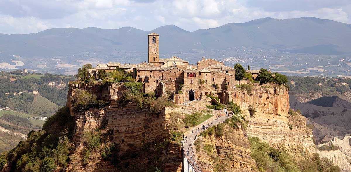 civita bagnoregio italy