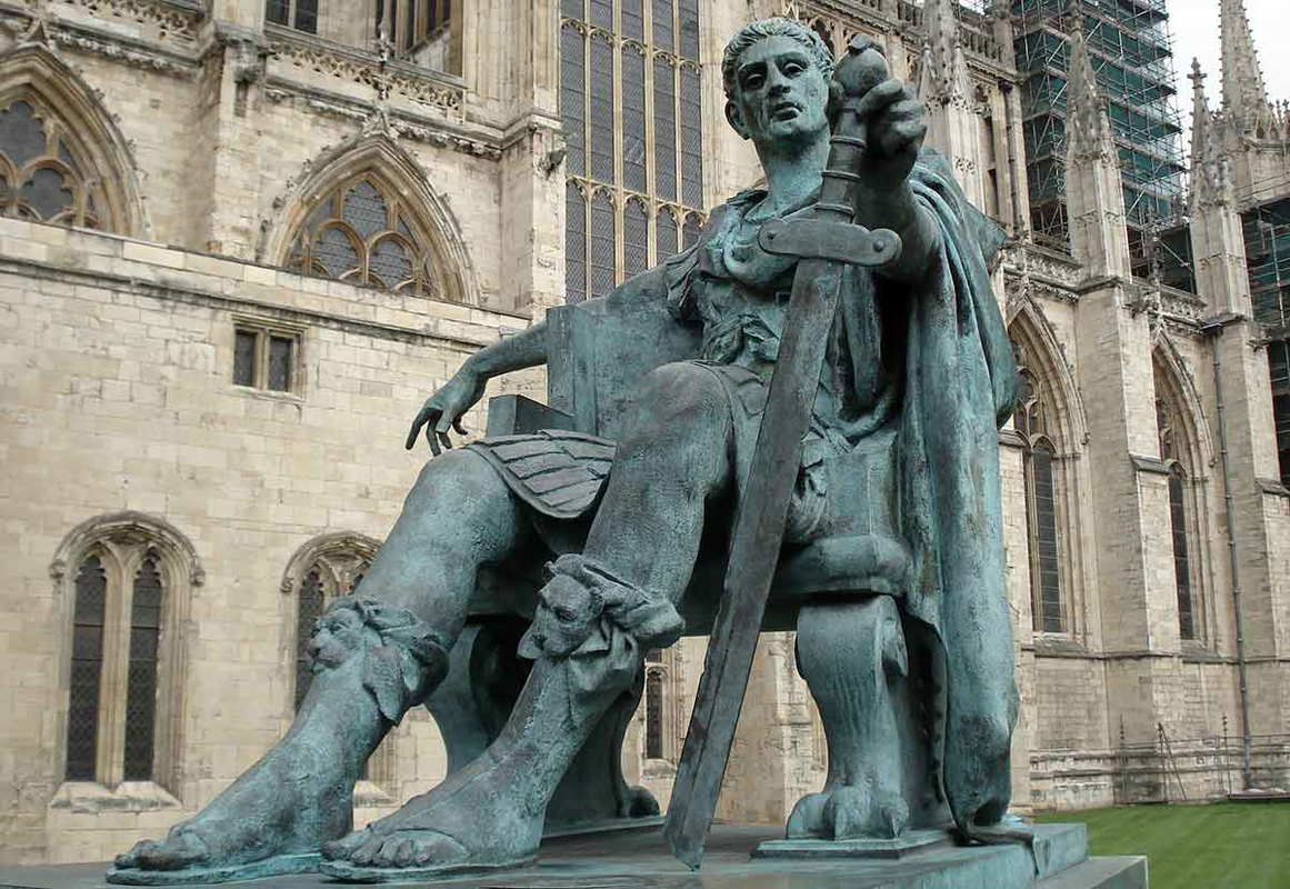 constantine great statue york minister domagoj smoljanovic cc by 2.0