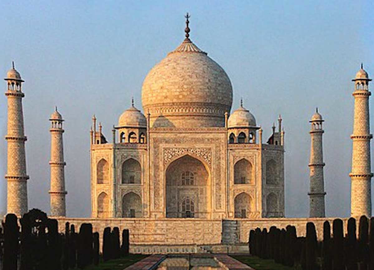 emperors of mughal empire taj mahal monument