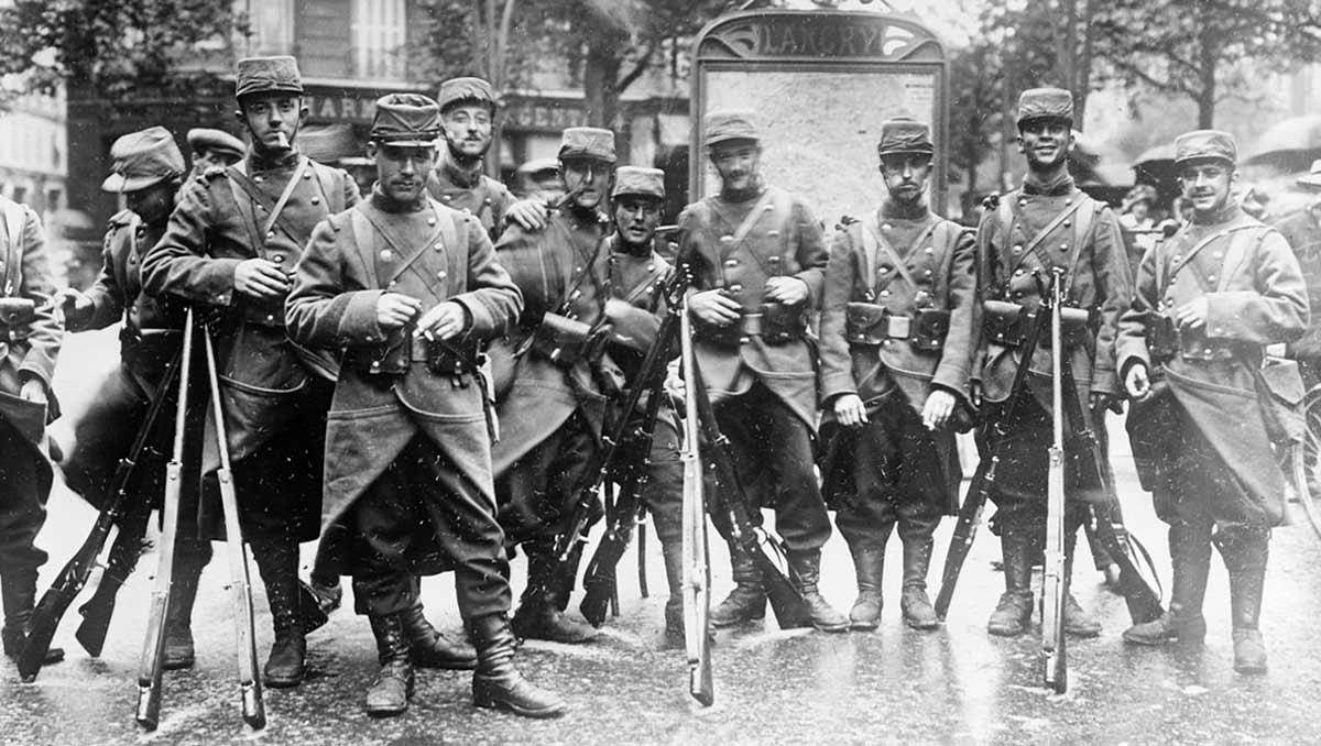 french soldiers paris wwi