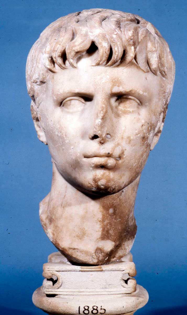 gaius bust augustus heir