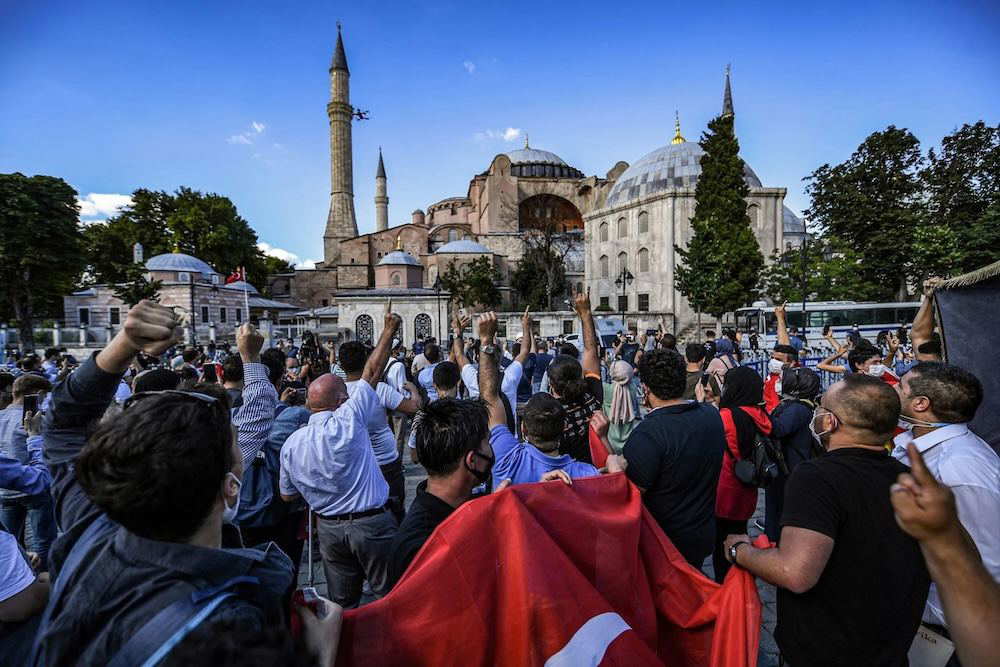 hagia-sophia-reconversion-mosque-istanbul