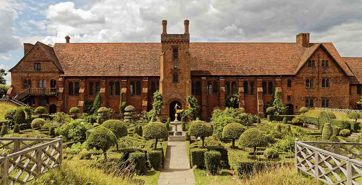 hatfield house image