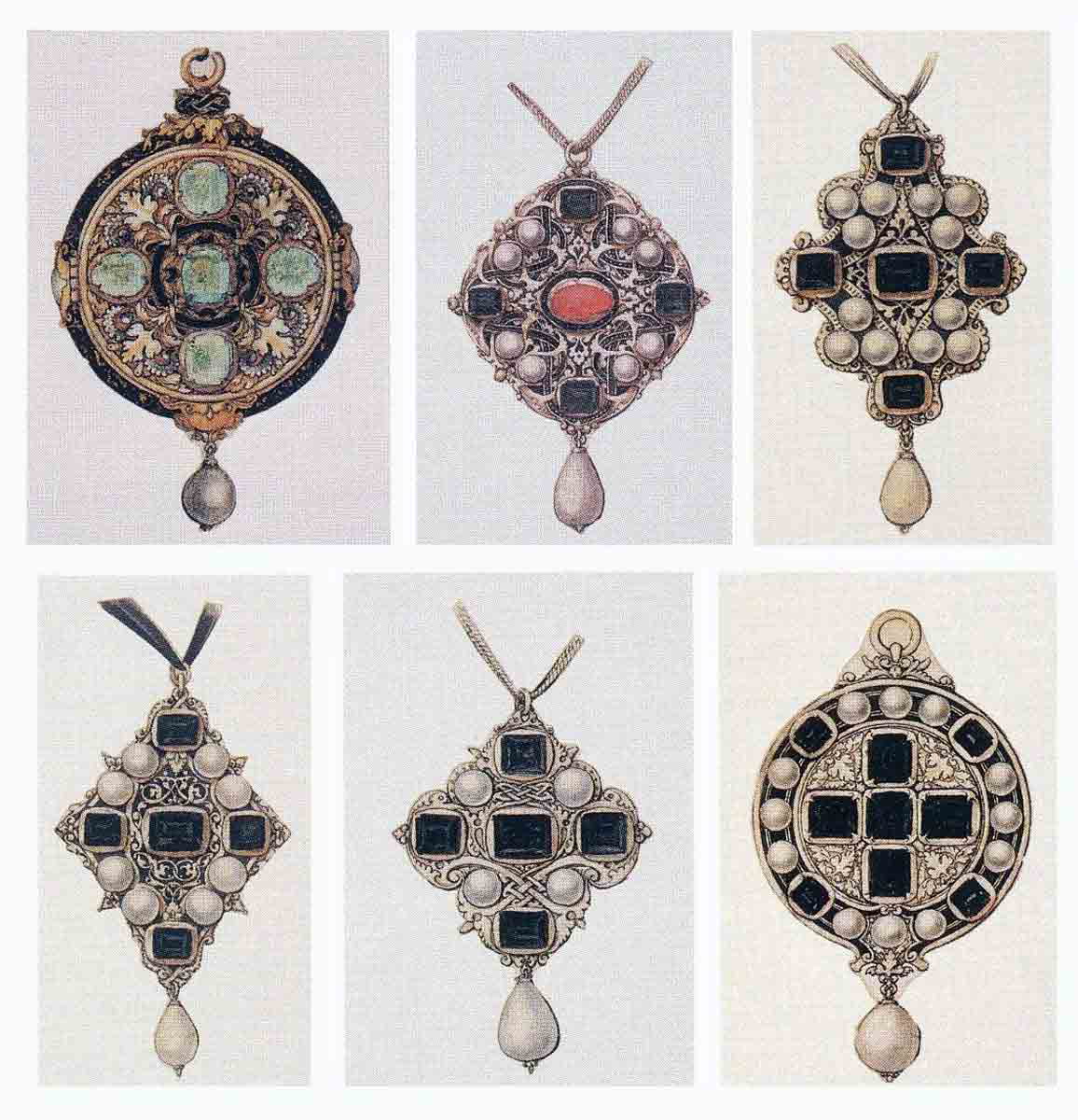 holbein pendant design