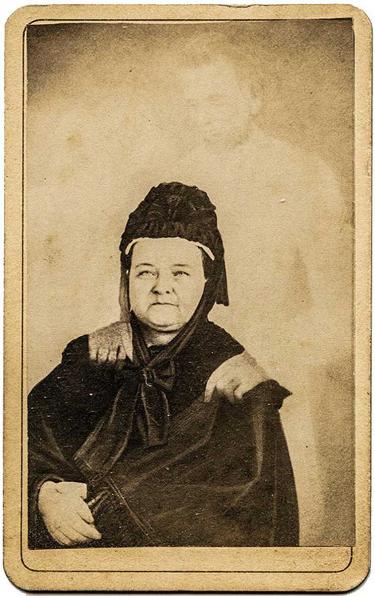 mary todd with husbands ghost