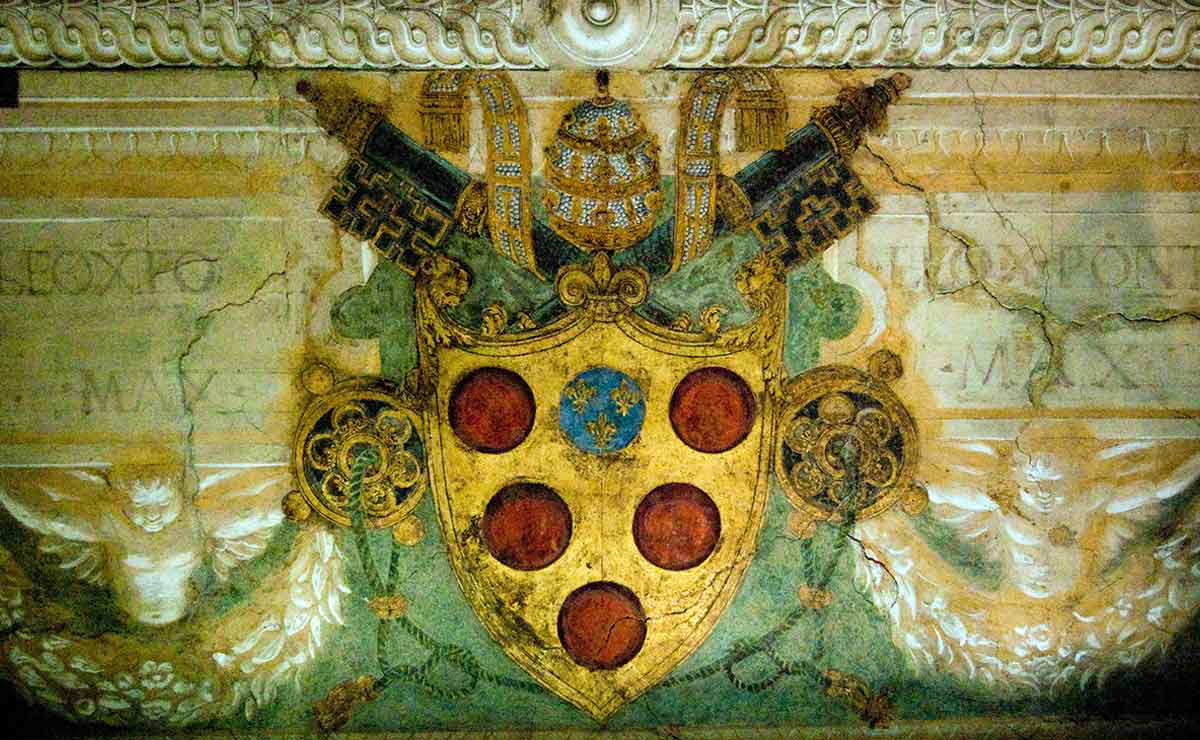 medici coat of arms vatican musuem