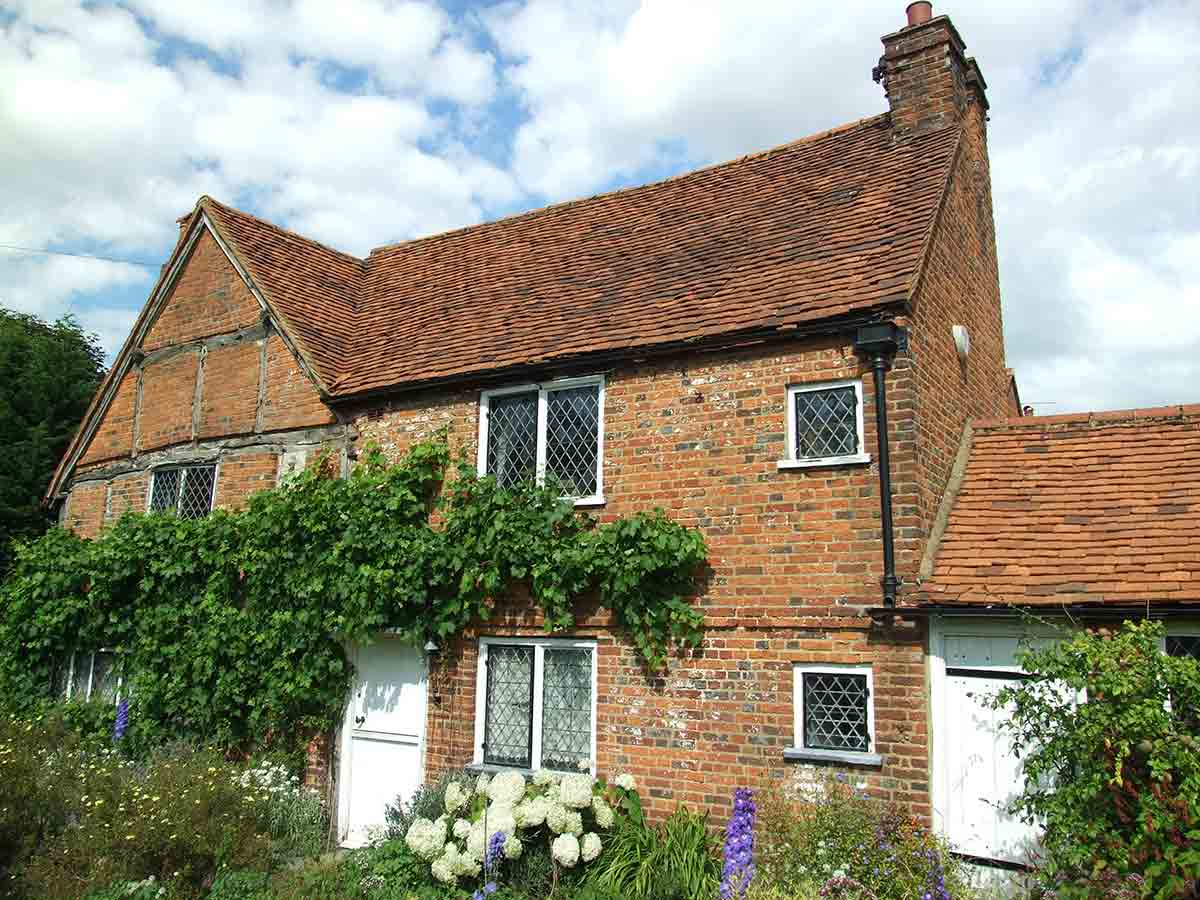 miltons-cottage-image
