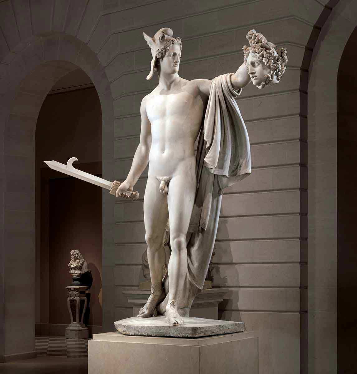 perseus medusa head statue marble