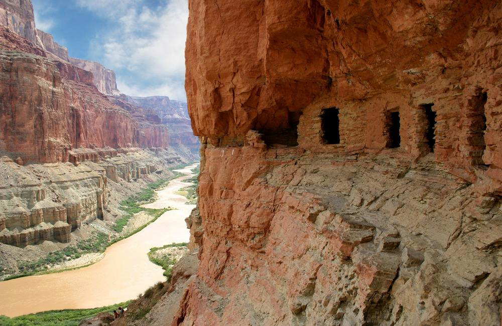 prehistoric granaries in the Grand Canyon