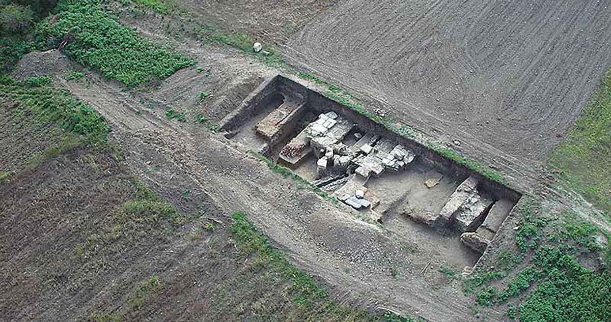 remains legionary fort viminacium