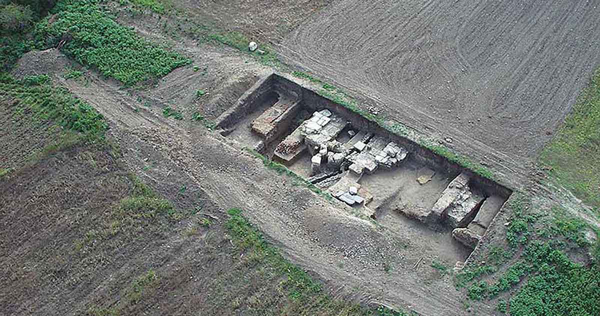 remains legionary fort viminacium