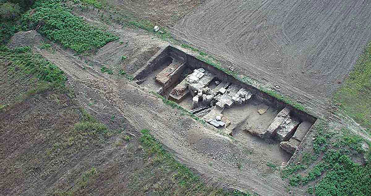 remains legionary fort viminacium