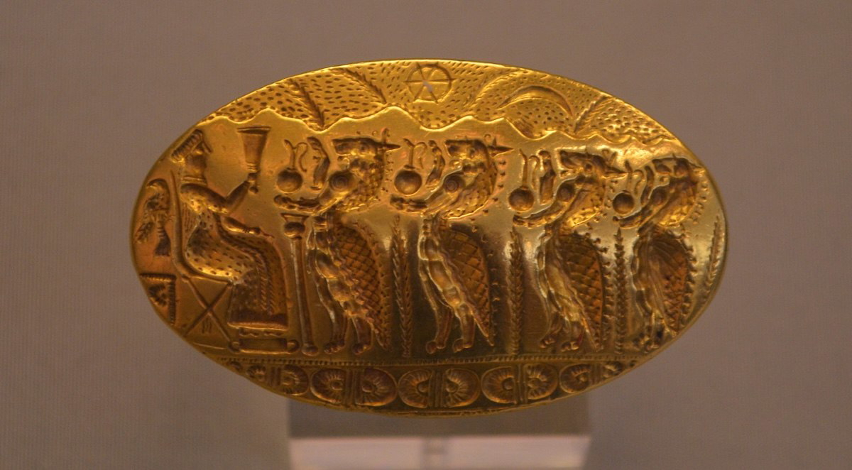 Engraved Mycenaean gold signet ring from 15th-century BCE Tiryns