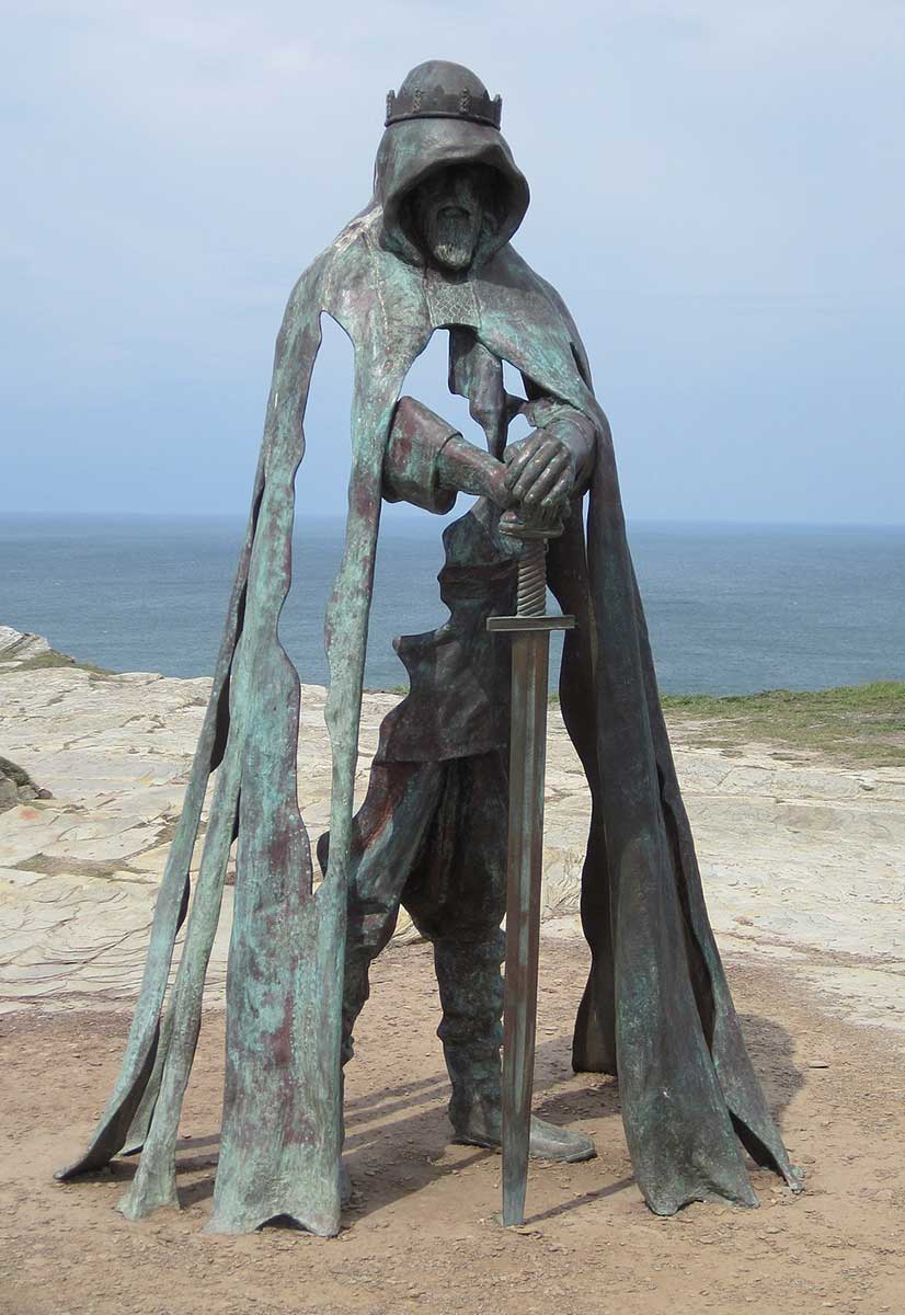 King Arhur Statue Tintagel