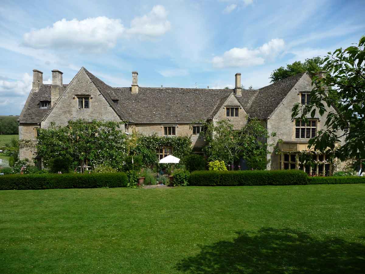 asthall manor