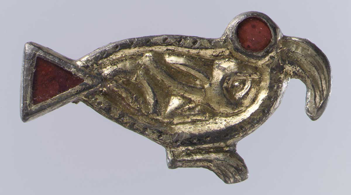 bird shaped brooch anglo saxon kent sixth century