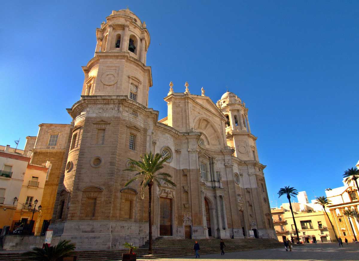 cadiz cathedral christopher columbus voyages