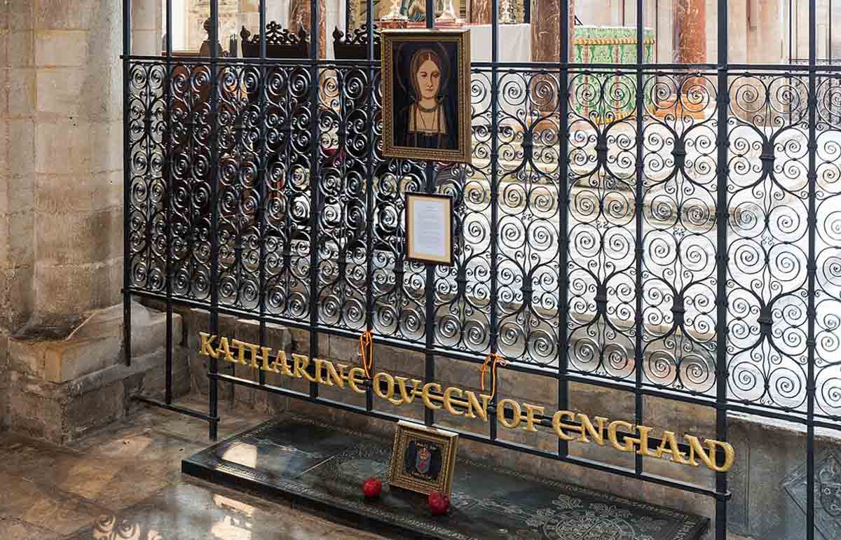 catherine of aragon tomb