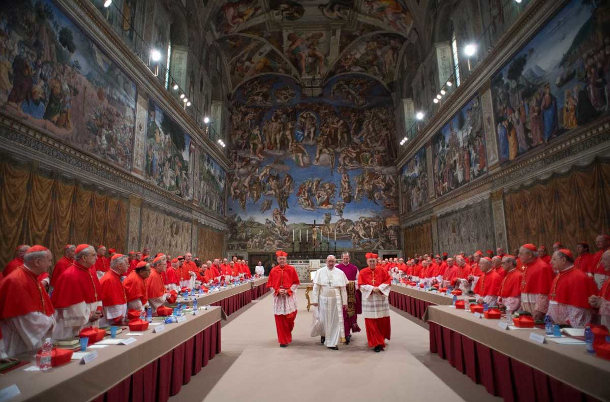 conclave sistine chapel