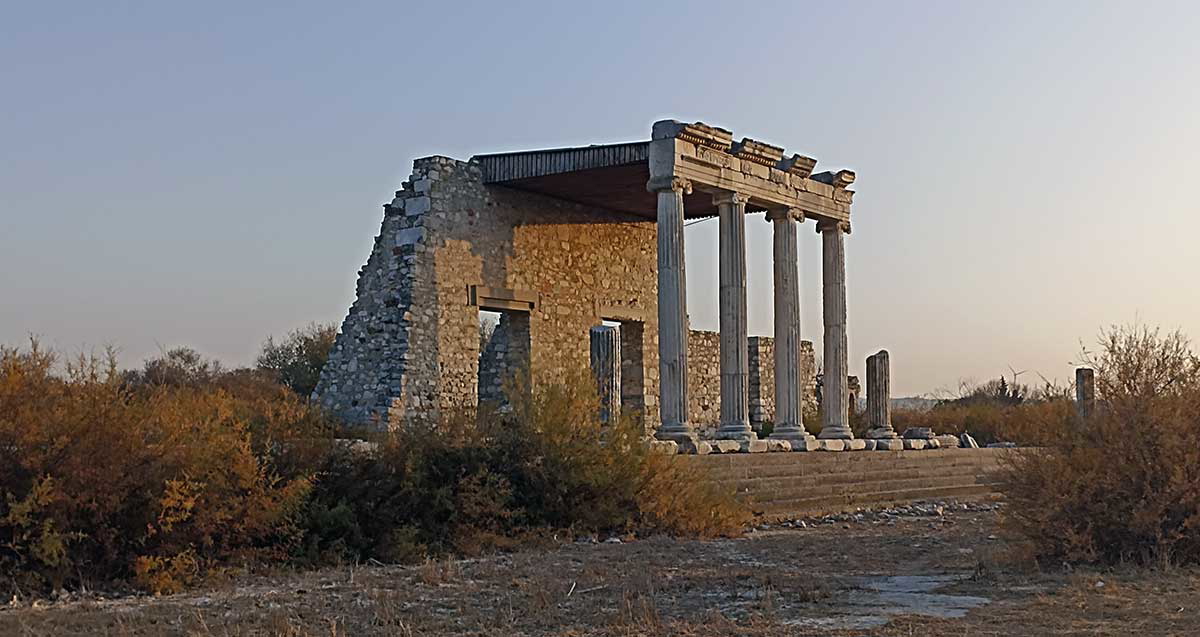 ionic stoa miletus