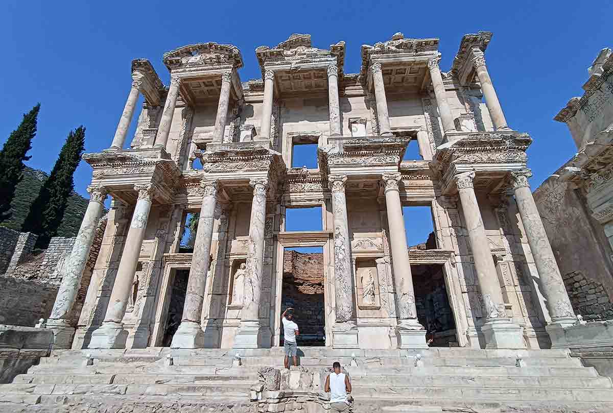 library celsus ephesus