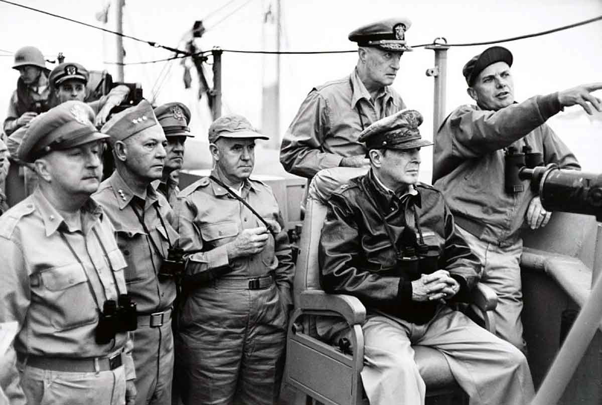 macarthur watches landings inchon korea