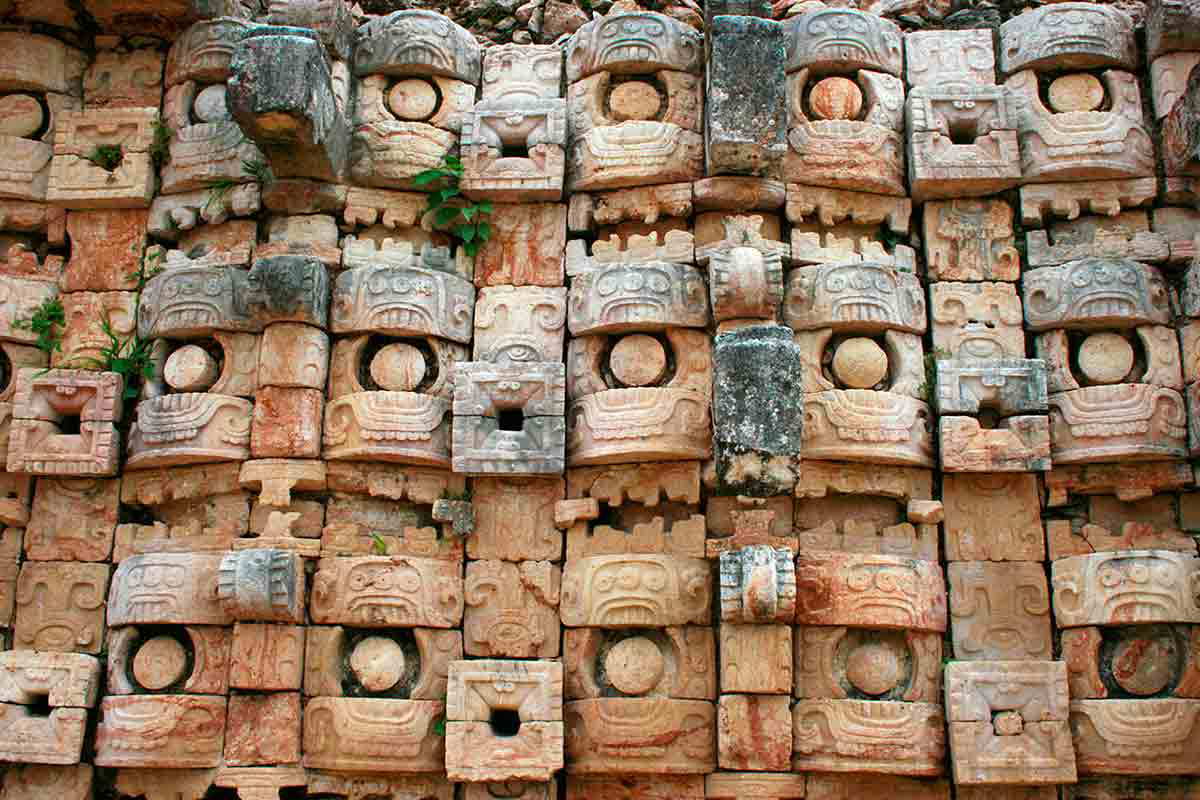 maya rock engravings