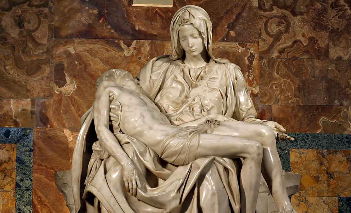michelangelo pieta