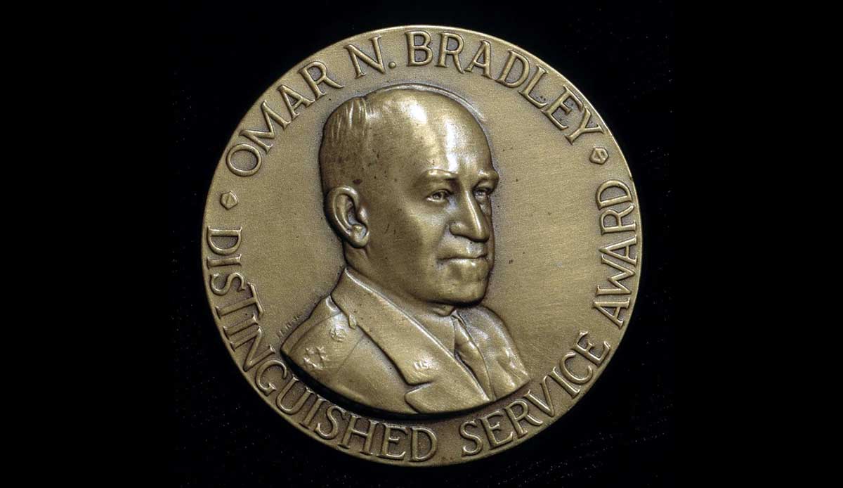 omar bradley distinguished service award