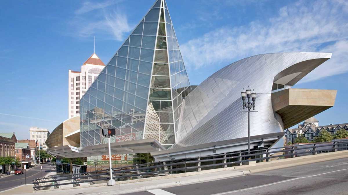 taubman museum of art roanoke virginia exterior