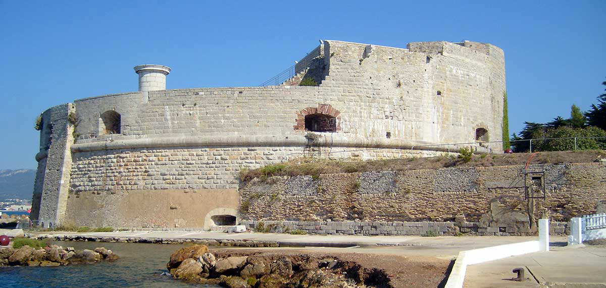 tour royale toulon external photo