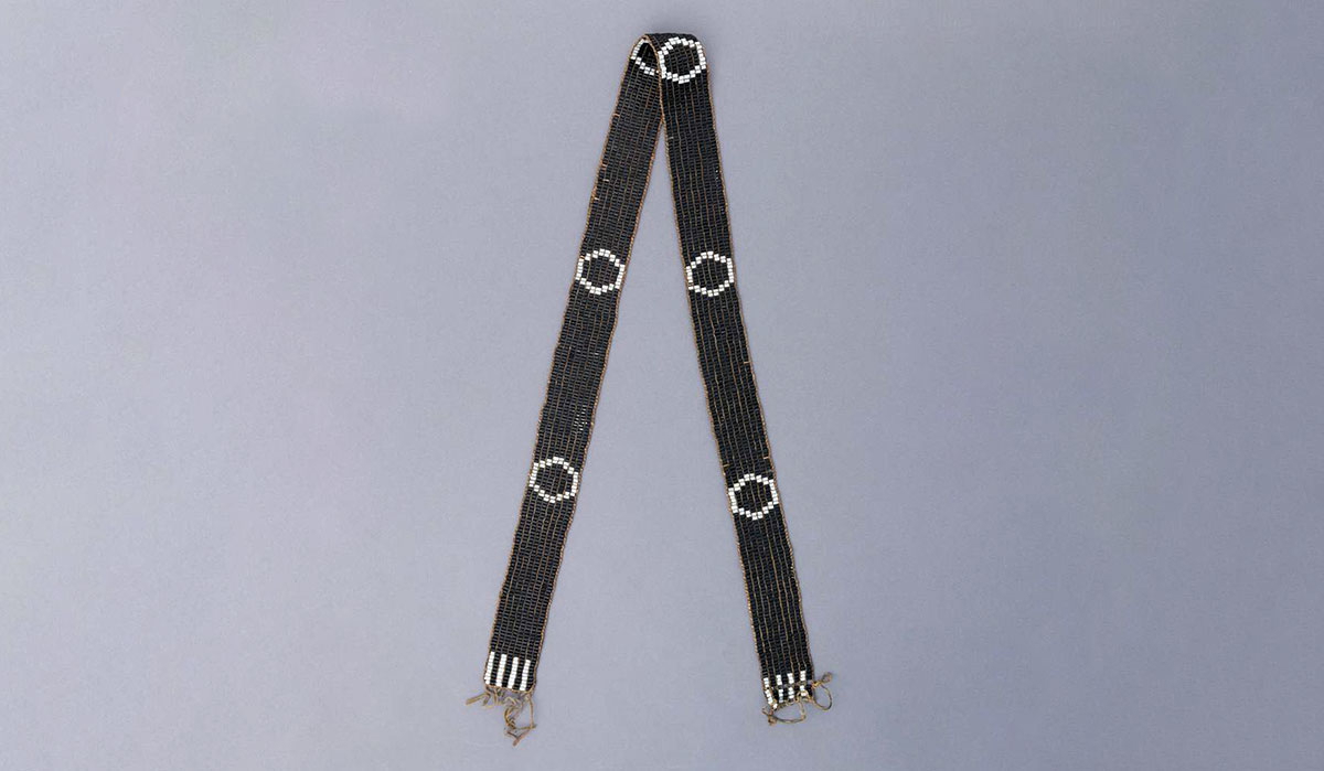 wampam shoulder belt