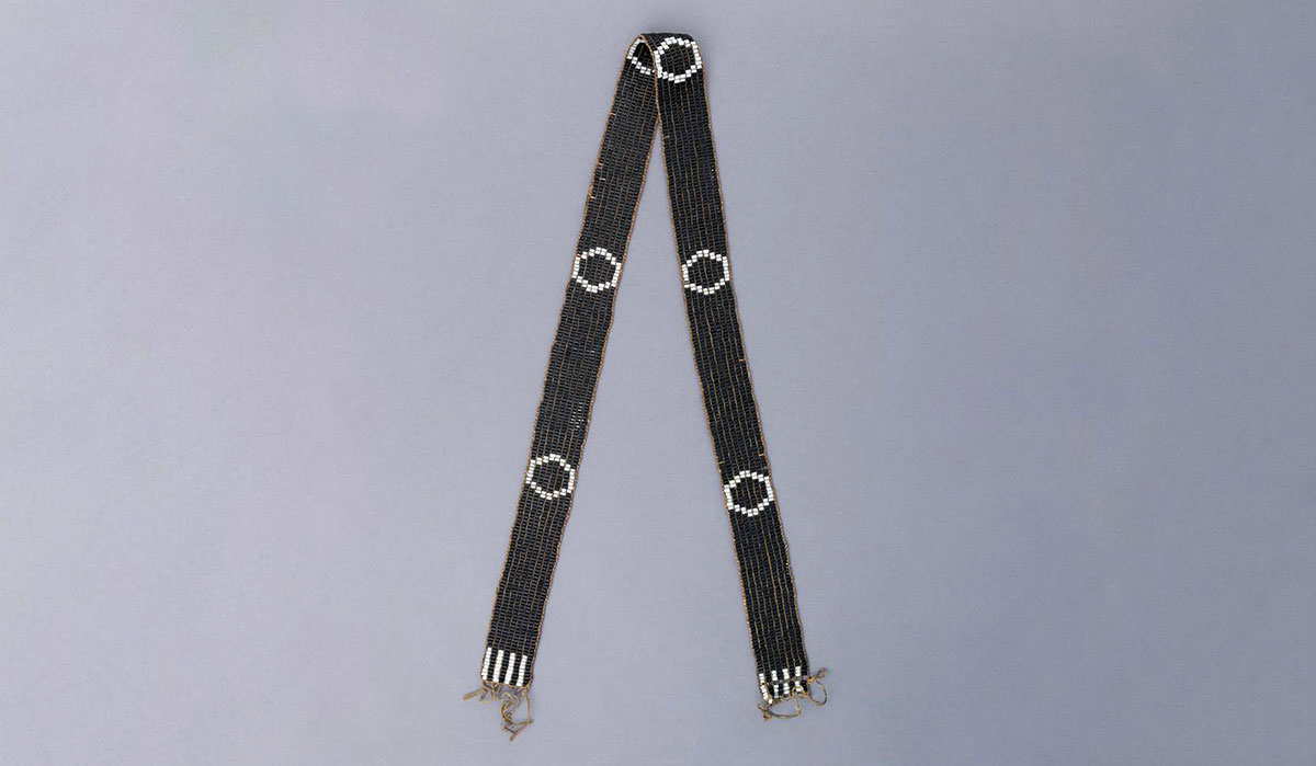 wampam shoulder belt