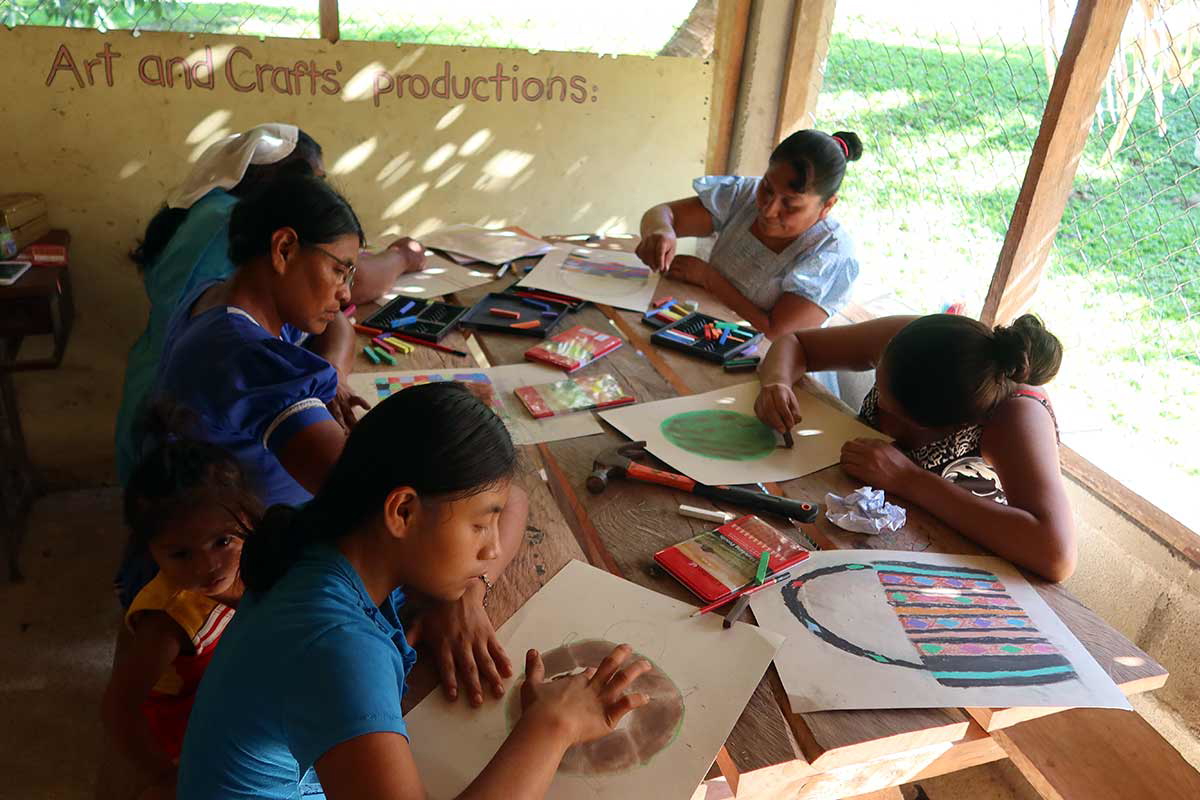womens group art workshop