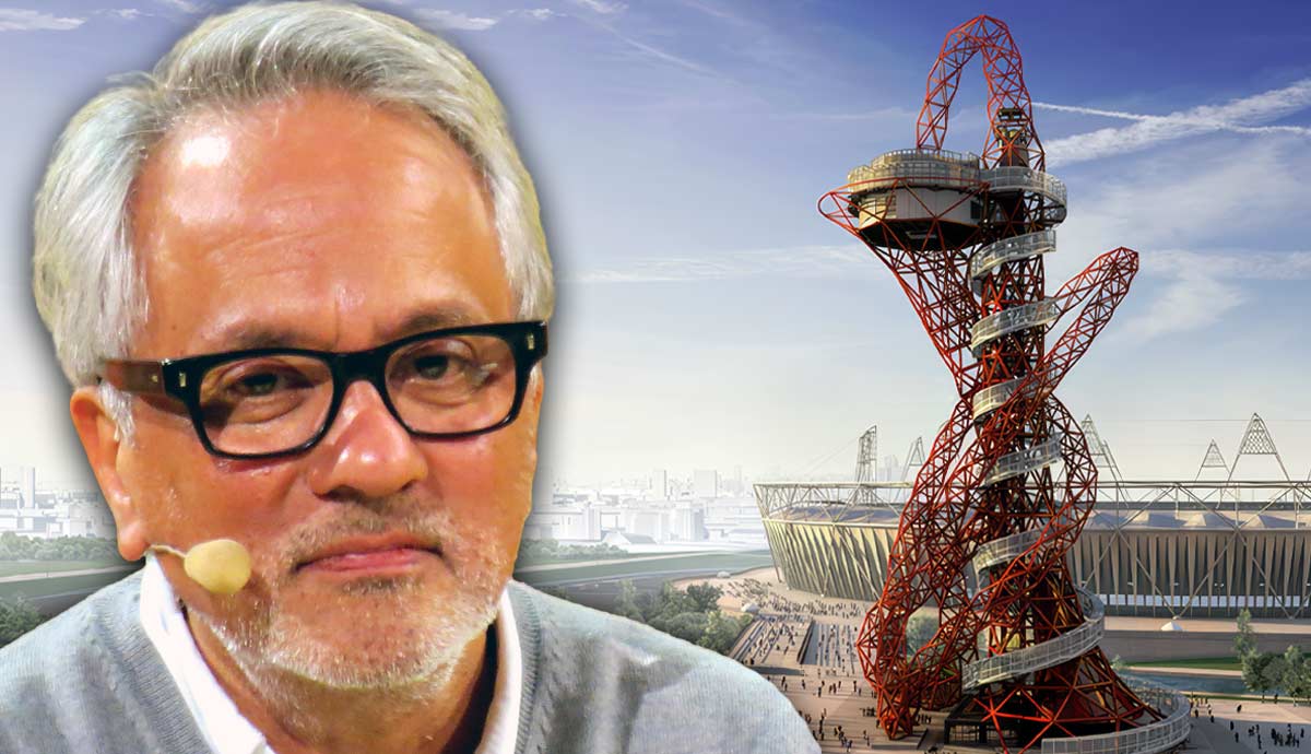 Anish Kapoor and Orbit sculpture by Anish Kapoor