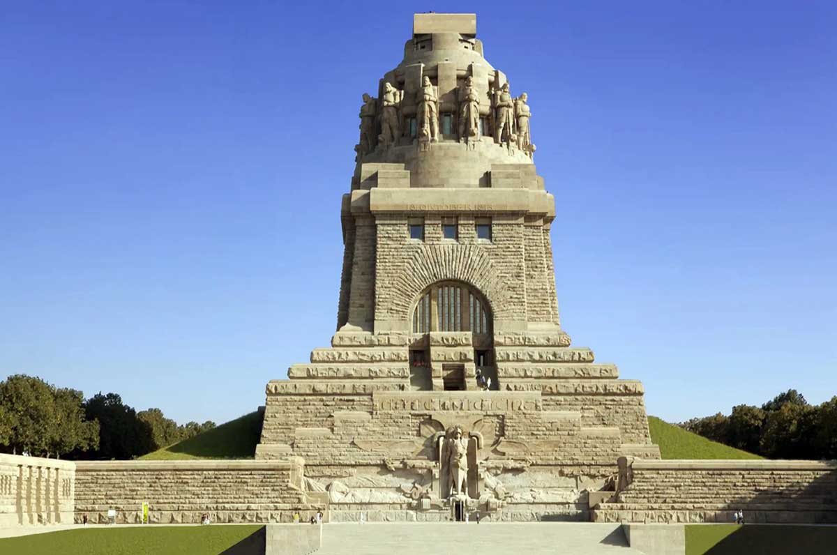 battle nations monument leipzig