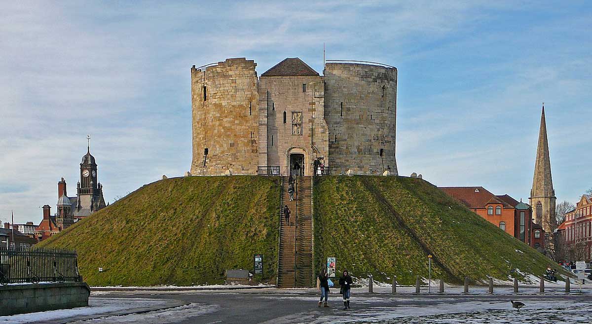 cliffords tower york william the conqueror