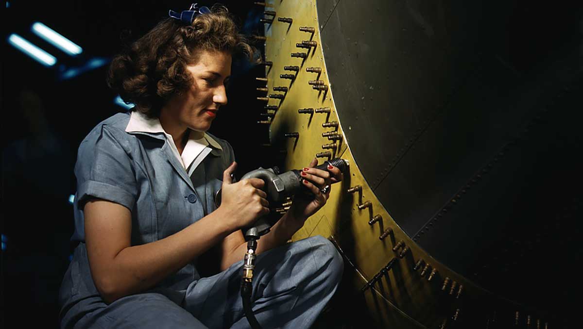 riveter on consolidated bomber