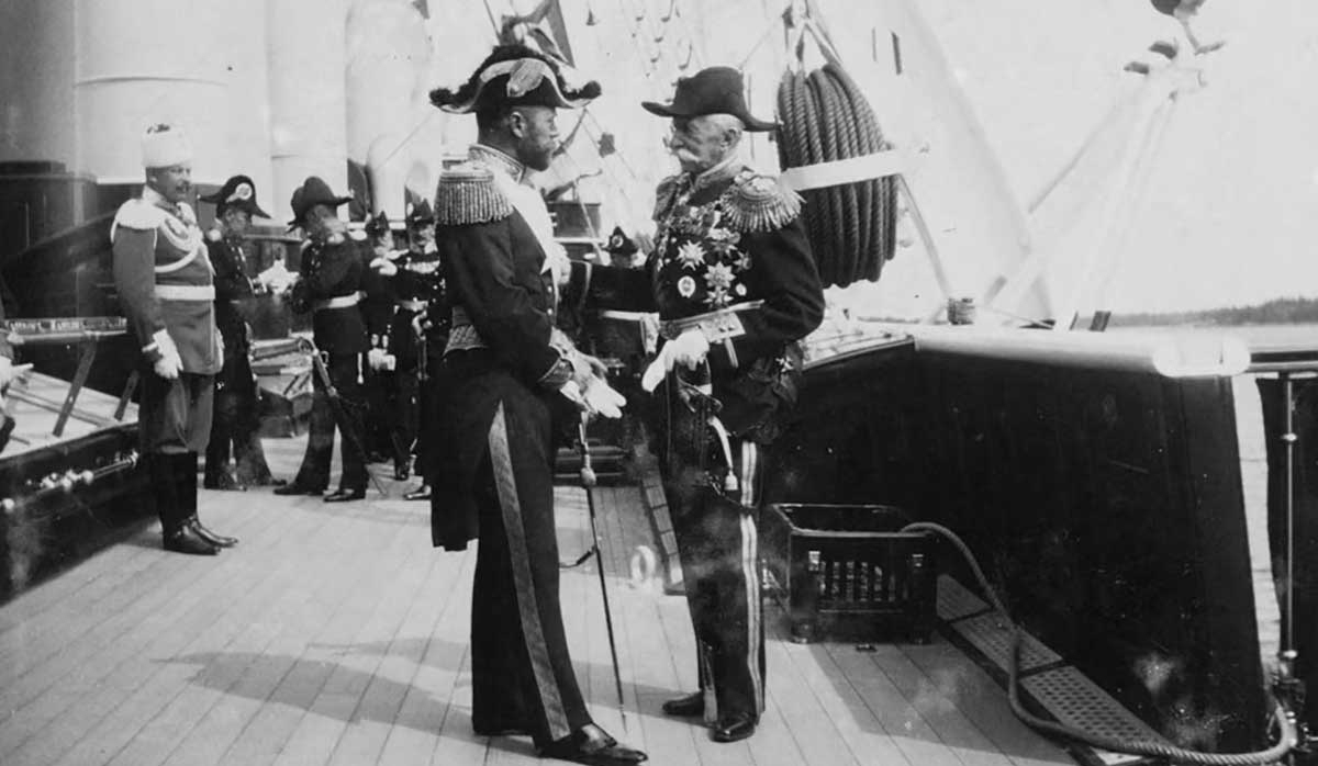 tsar nicholas officer