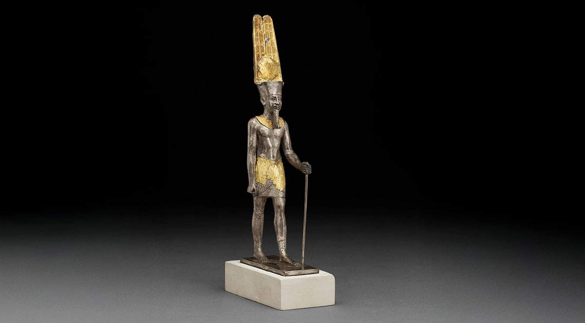 amun ra statuette