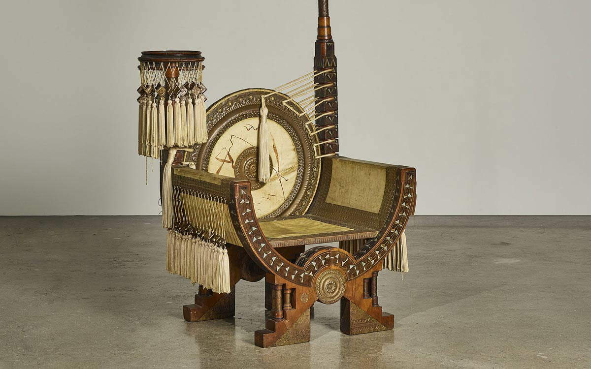 bugatti throne chair