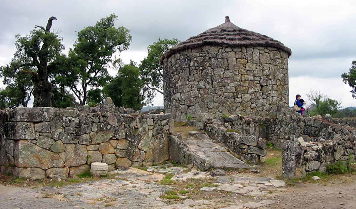 citania de briteiros house celts portugal