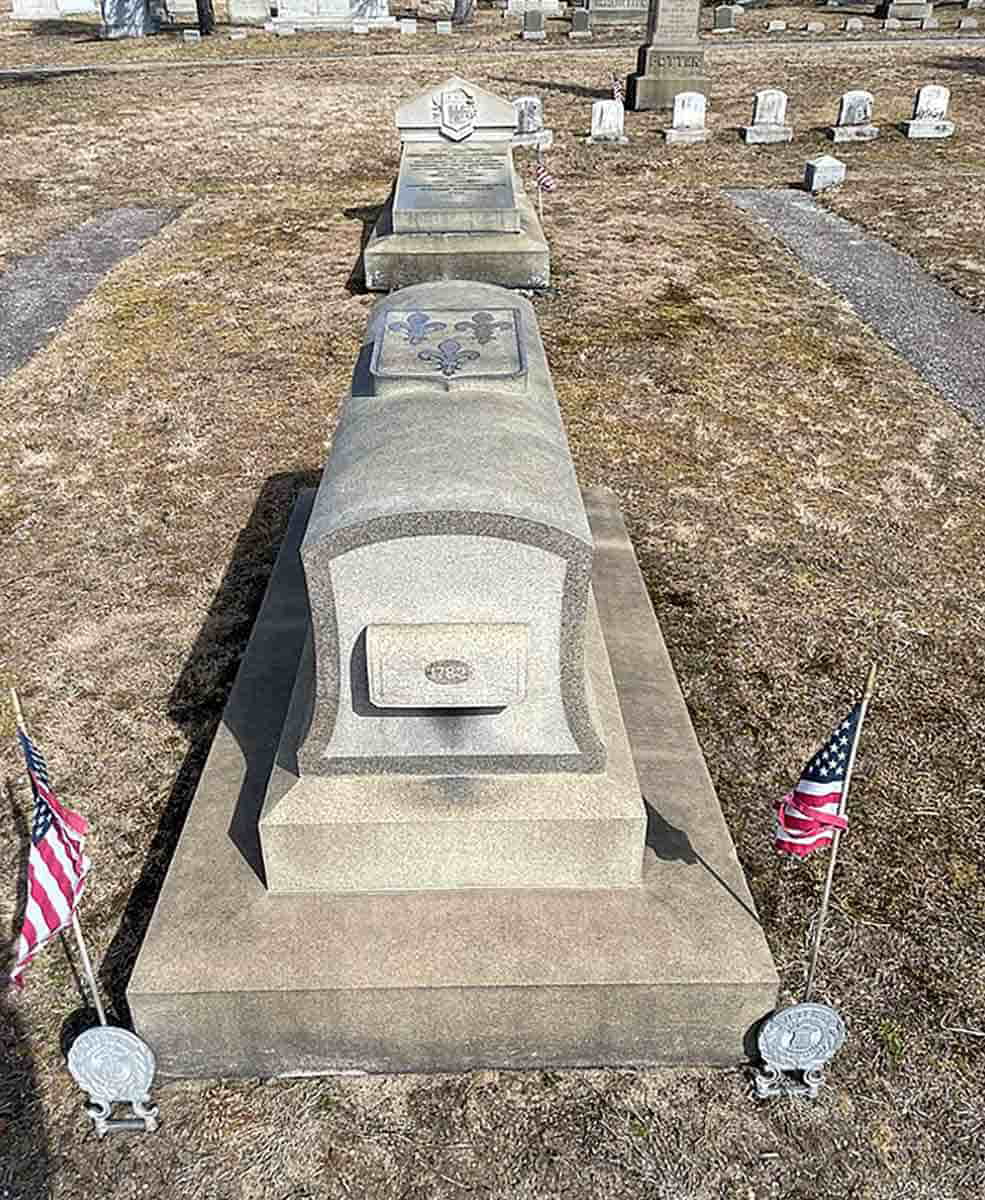 french soldier memorial
